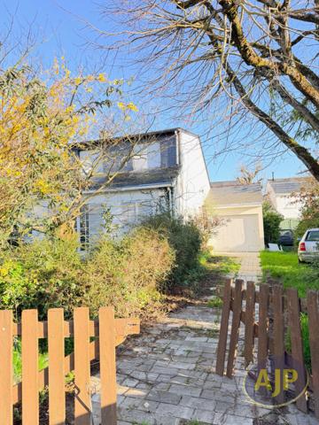 Maison à vendre Saint Herblain - 5 pièces, 115m² avec 3 chambre(s) à 296 000€ - AJP Immobilier Saint Herblain