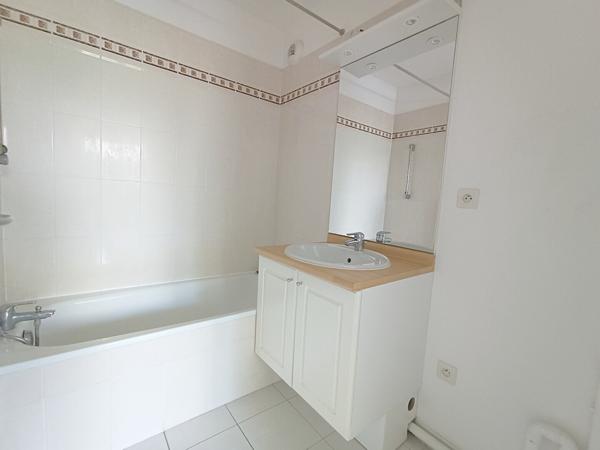 Appartement à vendre à Vannes 2 pièce(s) dans une petite copropriété idélament placée.