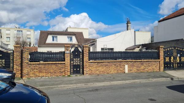 Maison Bobigny 8 pièce(s) 165.47 m2