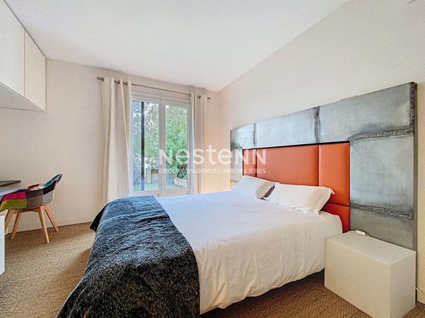 À VENDRE - CUGNAUX - Villa d'architecte de 7 pièces avec Piscine, pool house et 2 grands garages