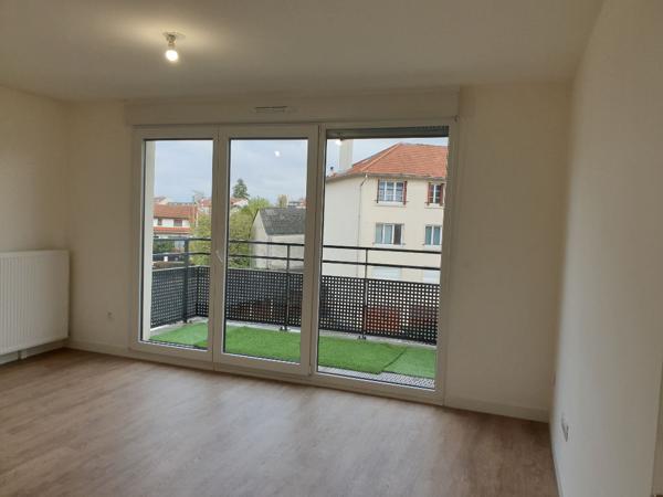 Appartement Livry Gargan 2 pièces 42.96 m2