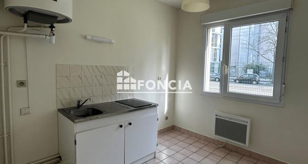 À vendre Studio 38.85 m² - Lyon 69008