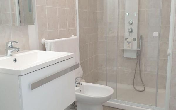 Appartement à louer    3 pièces •  Toulon