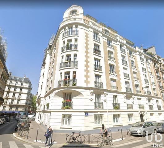 Appartement 2 pièces de 34 m² à Paris (75016)