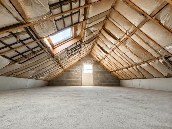 Maison 6 pièces à vendre à Châteaugiron - Charme et emplacement privilégié