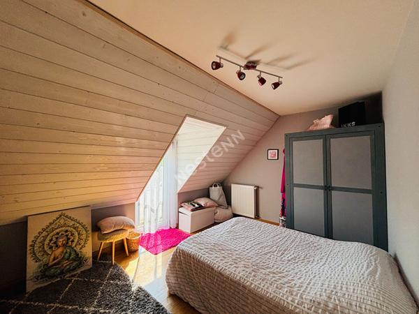 Maison 6 pièces à vendre à Châteaugiron - Charme et emplacement privilégié