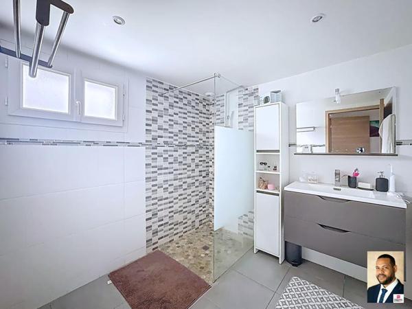 Maison Morangis de 146m² sur 378m² de terrain + dépendance