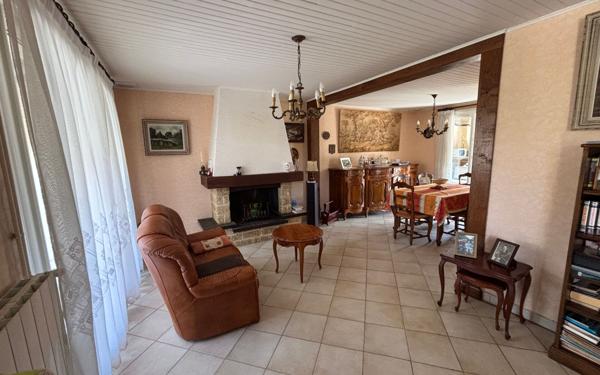 Maison à vendre    5 pièces •  Villegailhenc