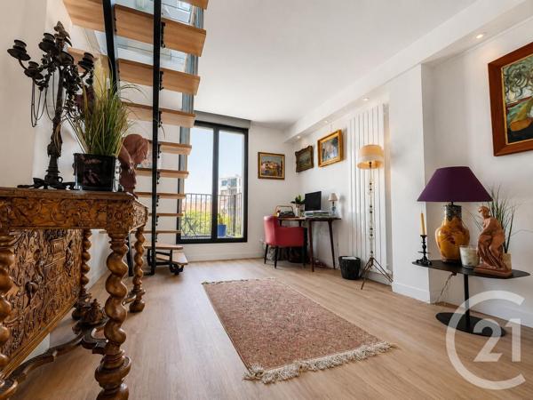 Appartement F2 à vendre  3 pièces - 98,20 m 2   PARIS  - 75013