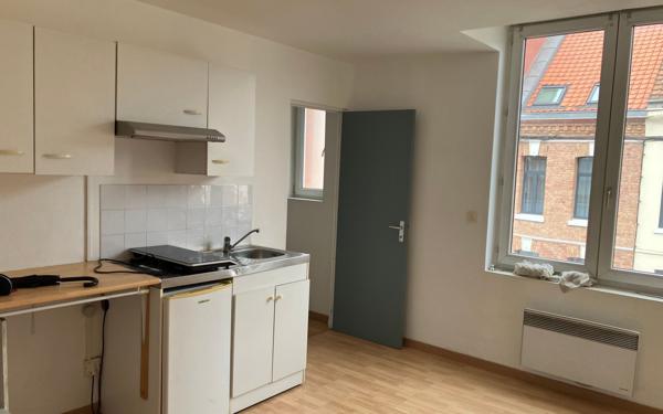 Appartement à louer    2 pièces • 30 m2 Pont-de-Metz