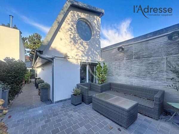 Maison Nanterre limite (Puteaux et Suresnes) - Terrain de 126 m² - 2/3 chambres