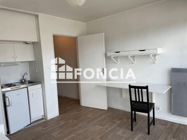 Location Studio 18.66 m² - 18 RUE DE GOUEDIC Saint Brieuc 22000