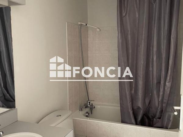 Location Studio 18.66 m² - 18 RUE DE GOUEDIC Saint Brieuc 22000