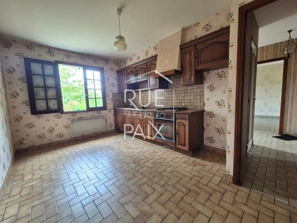 86200 LOUDUN Maison Loudun 6 pièce(s) 125 m2