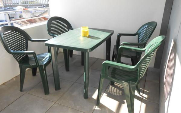 Appartement à vendre    2 pièces • 39,67 m2 La Rochelle