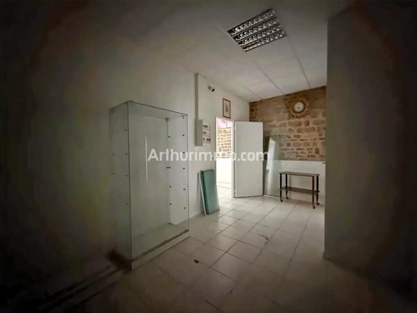 Vente Local commercial 2 pièces à Lons-le-Saunier
