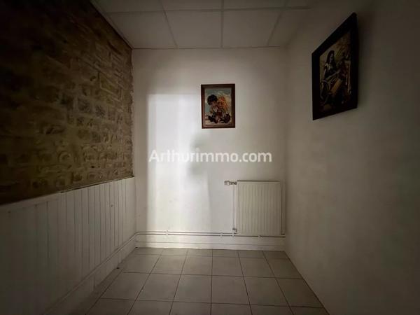 Vente Local commercial 2 pièces à Lons-le-Saunier