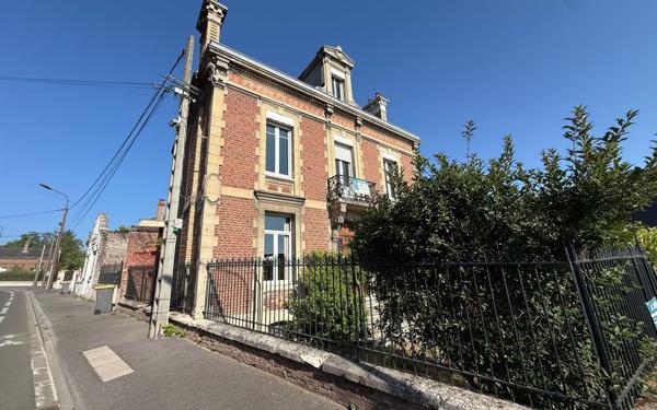 Maison à vendre    5 pièces •  Laon