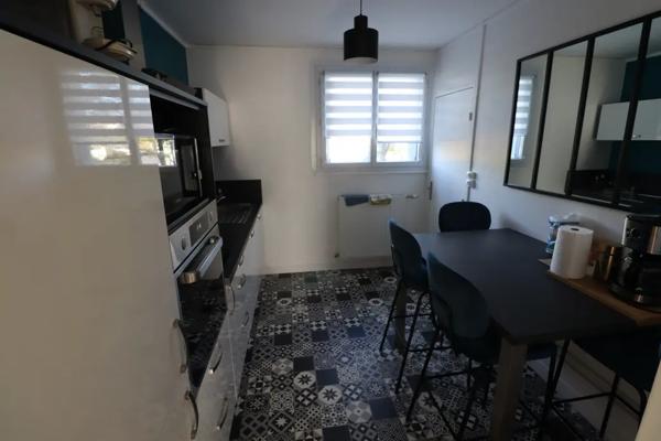Appartement 3 pièces de 73 m2 avec terrasse et cave à Langea