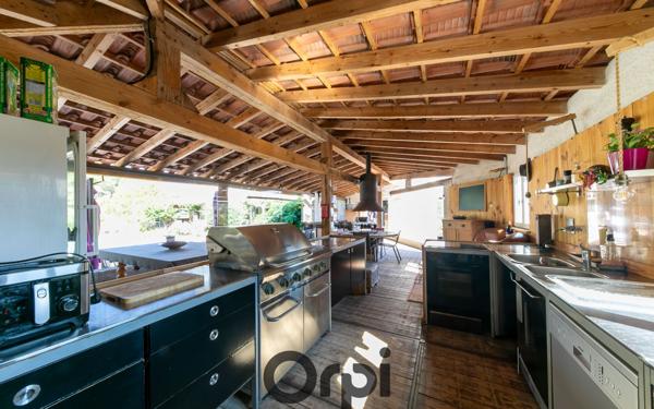 Maison à vendre    14 pièces •  Villesèque-des-Corbières