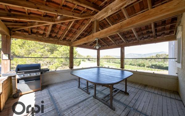 Maison à vendre    14 pièces •  Villesèque-des-Corbières