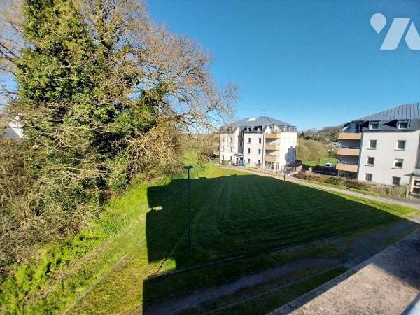 Appartement à Vendre à Vitré (35500) en Ille-et-Vilaine (35)

Cadre verdoyant et reposant pou...