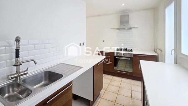 Appartement T5 traversant avec terrasse et vue panoramique sur le Mont Faron – Résidence sécurisée