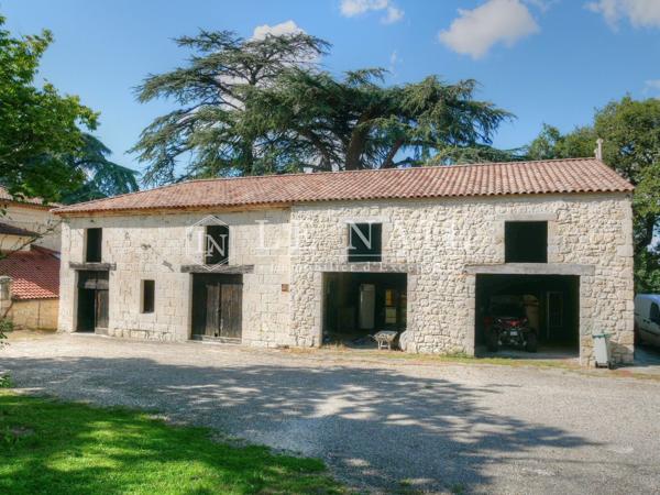 Maison de maître modernisée avec sa maison d'amis