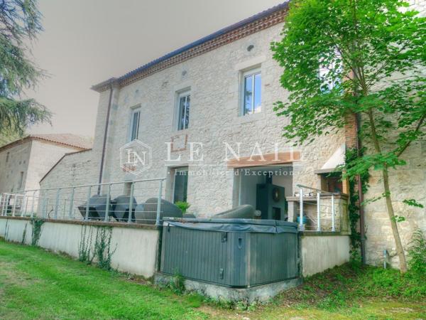 Maison de maître modernisée avec sa maison d'amis