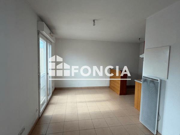 Location Studio 26.93 m² - Gond Pontouvre 16160