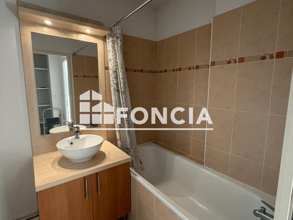 Location Studio 26.93 m² - Gond Pontouvre 16160