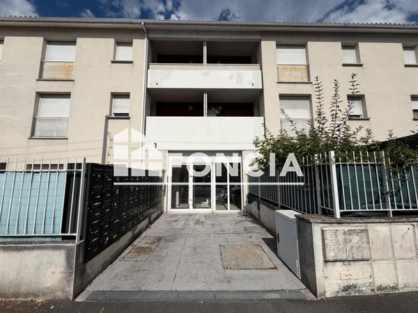 Location Studio 26.93 m² - Gond Pontouvre 16160