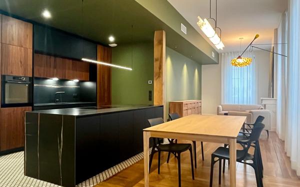 Appartement à vendre    3 pièces • 74 m2 Vienne