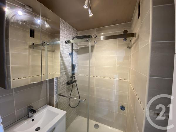 Appartement F3 à vendre  3 pièces - 55 m2 ST ETIENNE - 42