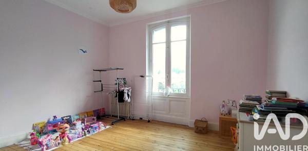 Maison à vendre 9 pièces 190 m² Saint-Amans-Valtoret