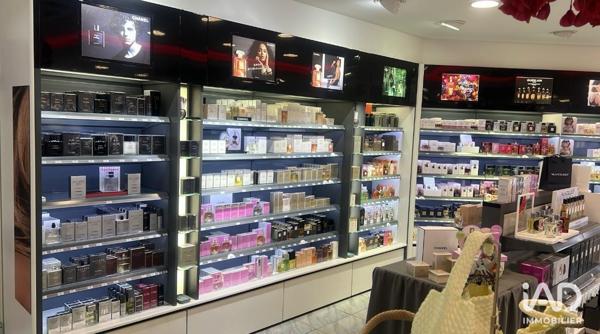 Murs commerciaux  à vendre 102 m² Baie-Mahault