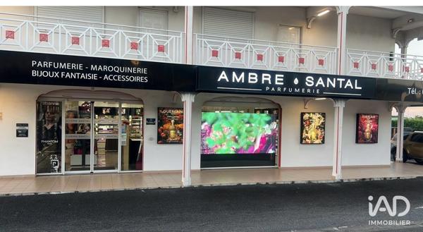 Murs commerciaux  à vendre 102 m² Baie-Mahault
