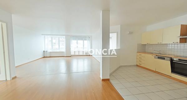 Location Appartement 4 pièces 112.9 m² - Mulhouse 68100