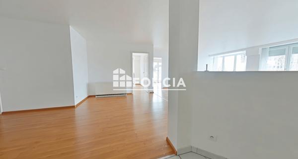 Location Appartement 4 pièces 112.9 m² - Mulhouse 68100