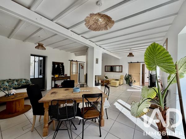 Maison à vendre 8 pièces 207 m² Guérande