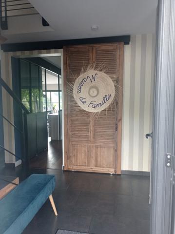 PROCHE AURAY - Maison contemporaine de 4 chambres avec garage. , Pluneret