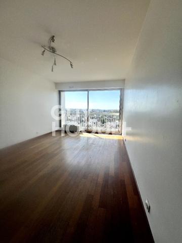 À vendre : Appartement 2 pièces à LES PAVILLONS SOUS BOIS