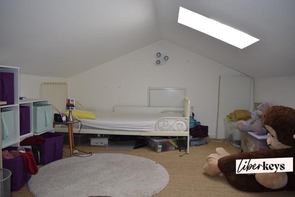 Pourrières, vente villa avec studio attenant et dépendance de 61 m² sur deux niveaux 