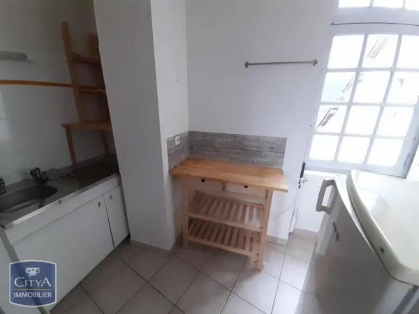 Appartement à louer 1 pièce 26.89m² Blois (41000)