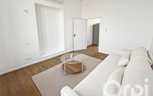 Appartement à louer    3 pièces • 48,07 m2 Bollène