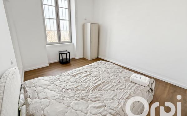 Appartement à louer    3 pièces • 48,07 m2 Bollène