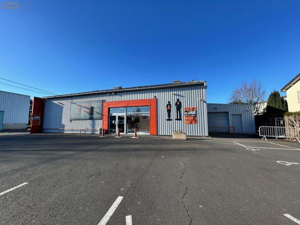 Murs commerciaux à vendre à Mauriac dans le Cantal (15200), ref : 15060/1239