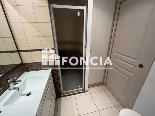 Location Studio 26 m² - RUE DE LA TANNERIE Manosque 04100