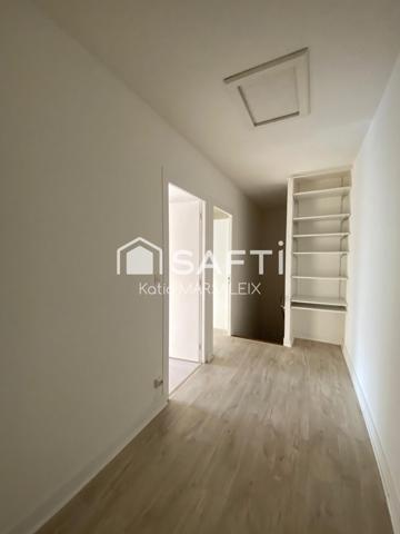 Maison d'habitation avec local professionnel