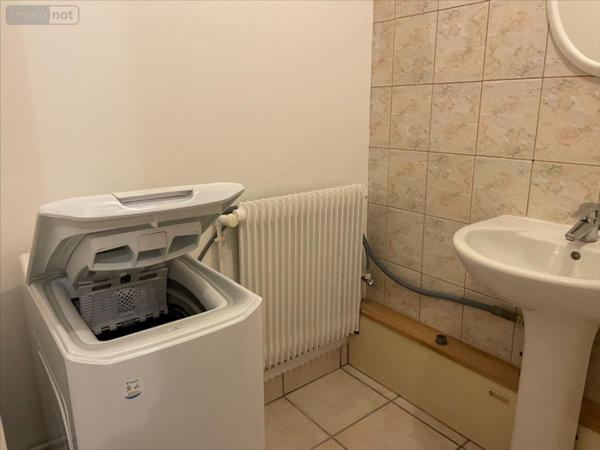 Appartement à louer à Dole dans le Jura (39100), ref : 39033-976110